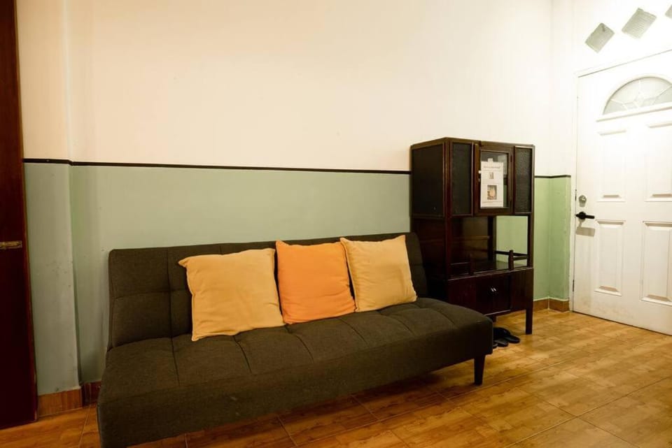 20% OFF Budget Hideout @Pham Ngu Lao 127 ĐT Apartment in Ho Chi Minh City