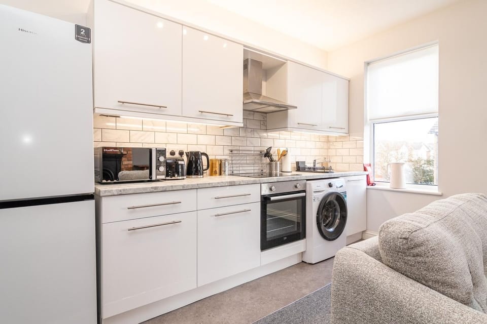 "Little Boat": A Modern Beachside Flat Apartment in Bournemouth