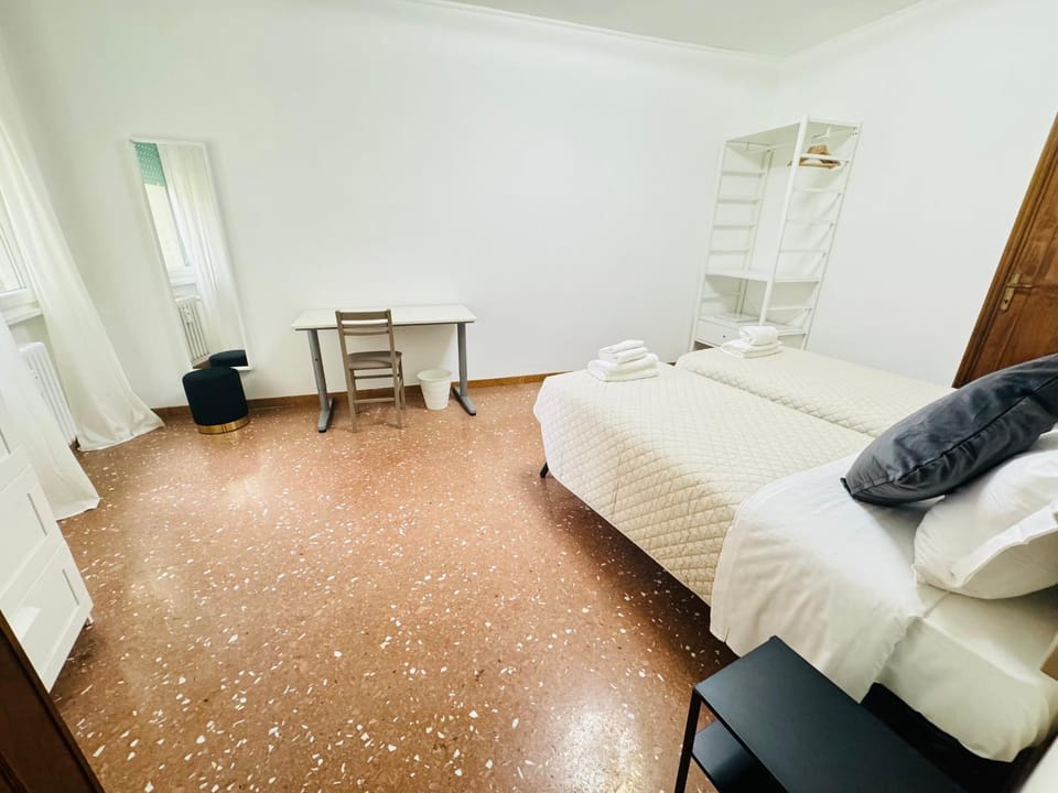 Valentina House Apartment in Rome