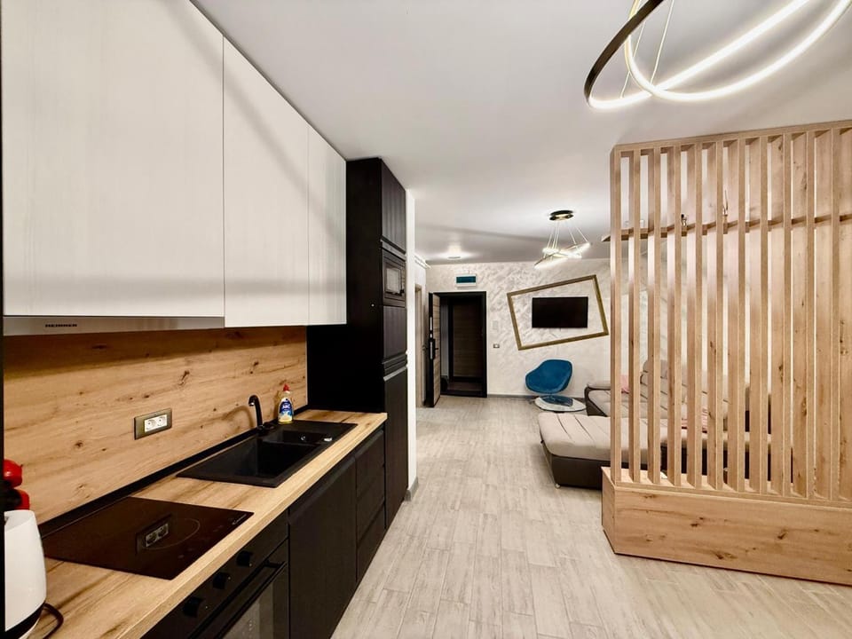 Allezzi Resort Mamaia Nord Apartment in Constanța County