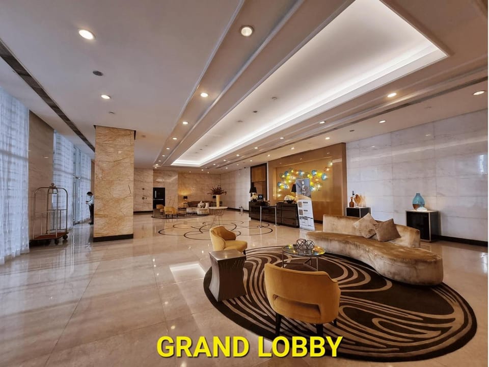 Modern Condo At Venice Residences Bgc #vlrb29k House in Makati