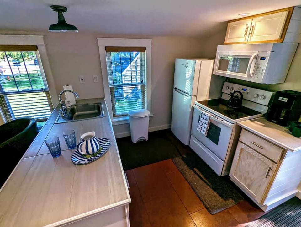 Acadia Park Suites 2 Apartment in Southwest Harbor