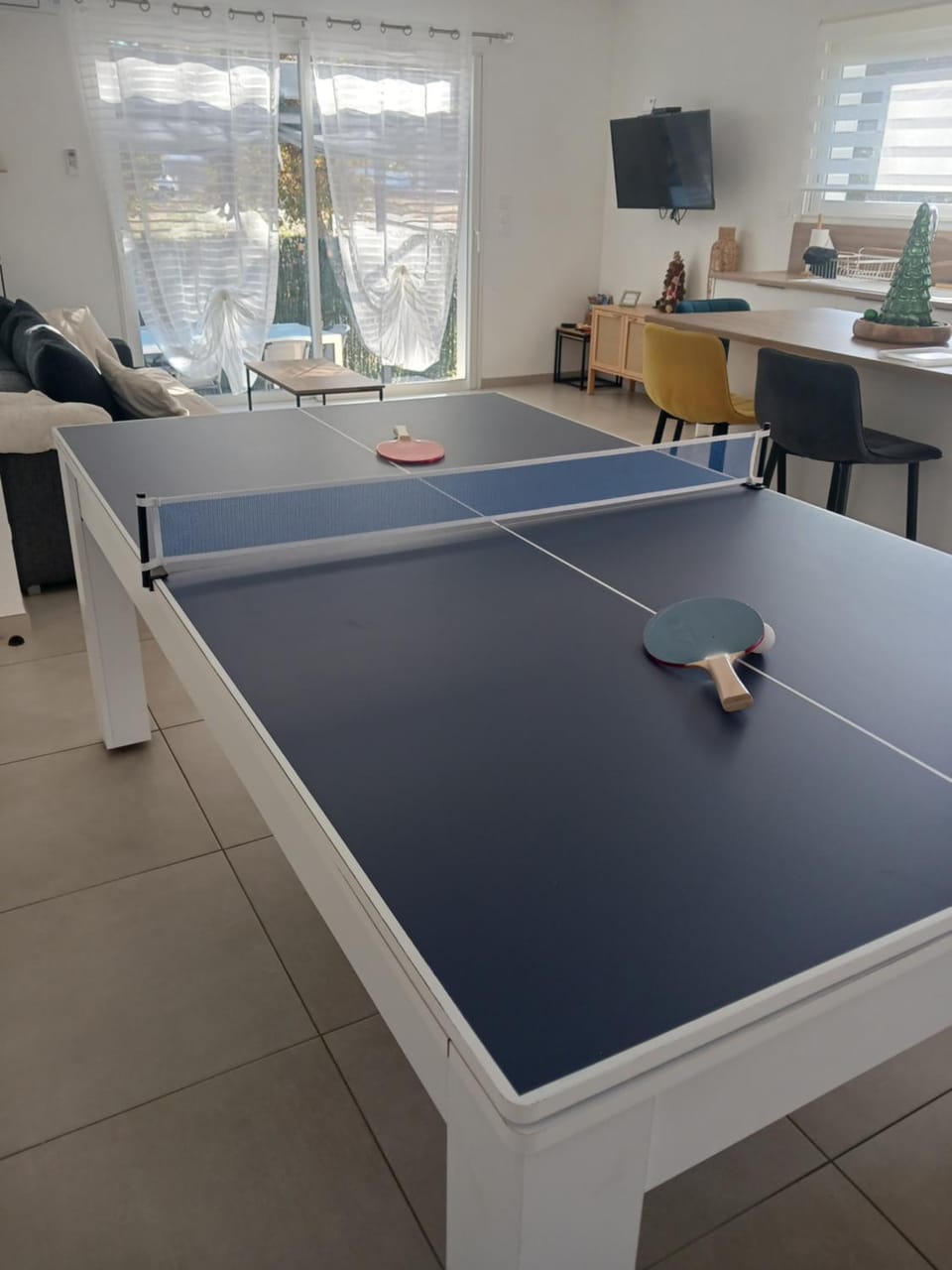Table tennis