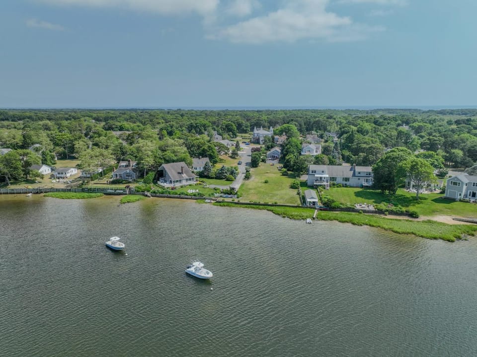 Water Views Access to Grand Cove House in West Dennis