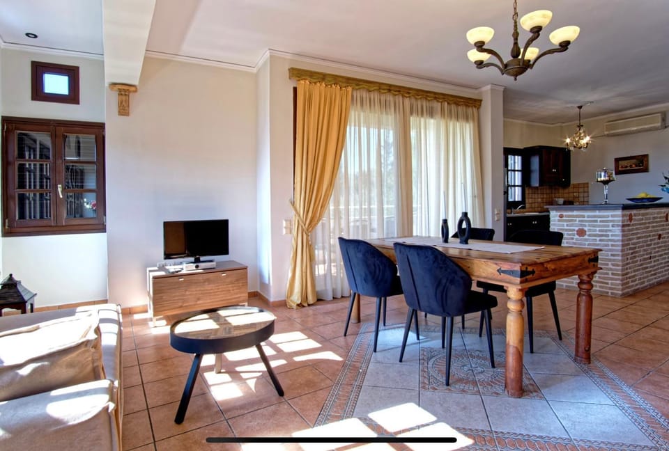 Villa Renata & Magic Suite Villa in Peloponnese, Western Greece and the Ionian