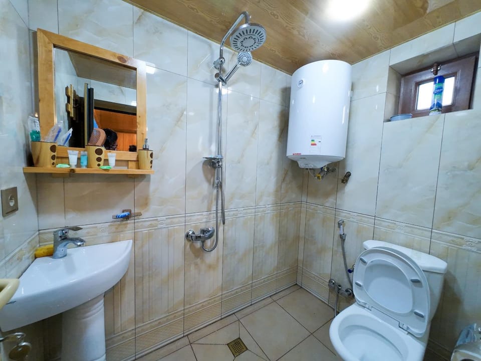 Toilet, Bathroom