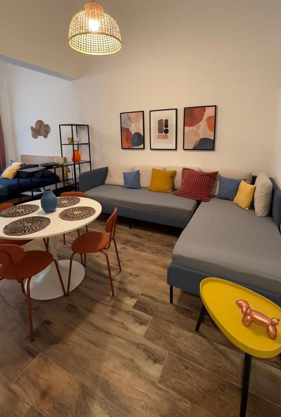 Seating area