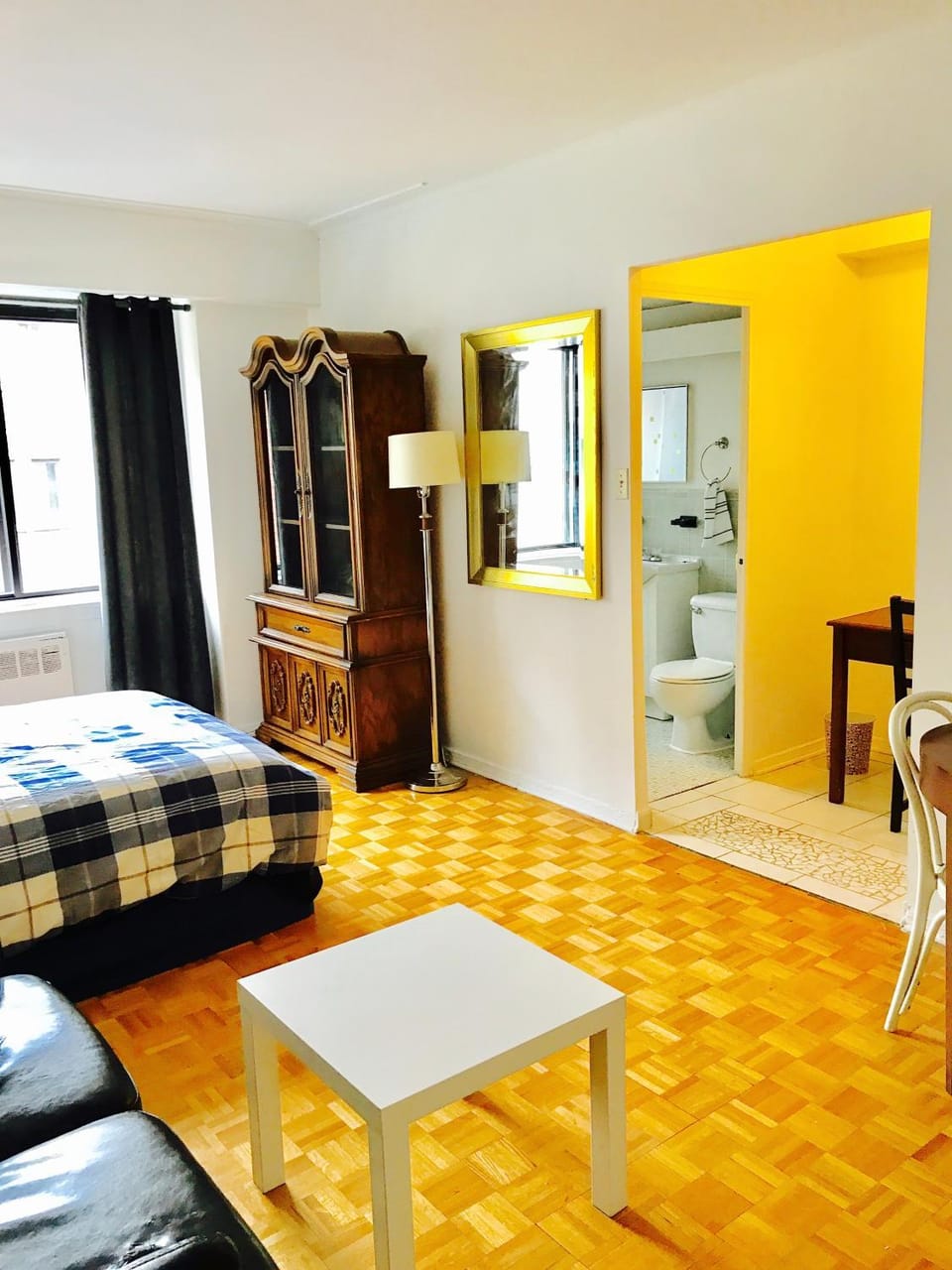 Bed, Living room, Photo of the whole room, Seating area, Bedroom
