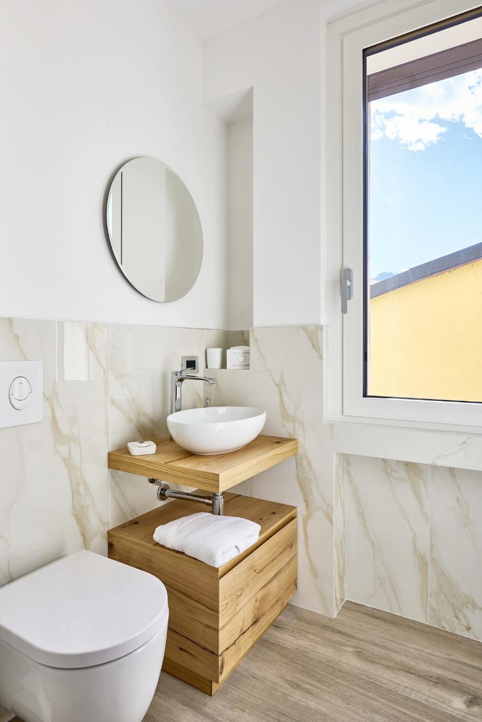 Una finestra al lago Apartment in Lombardy