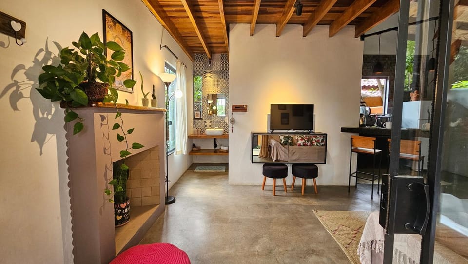 Casas Vila Encantada Refúgio, conforto e natureza, apenas 2 min da avenida House in State of Goiás