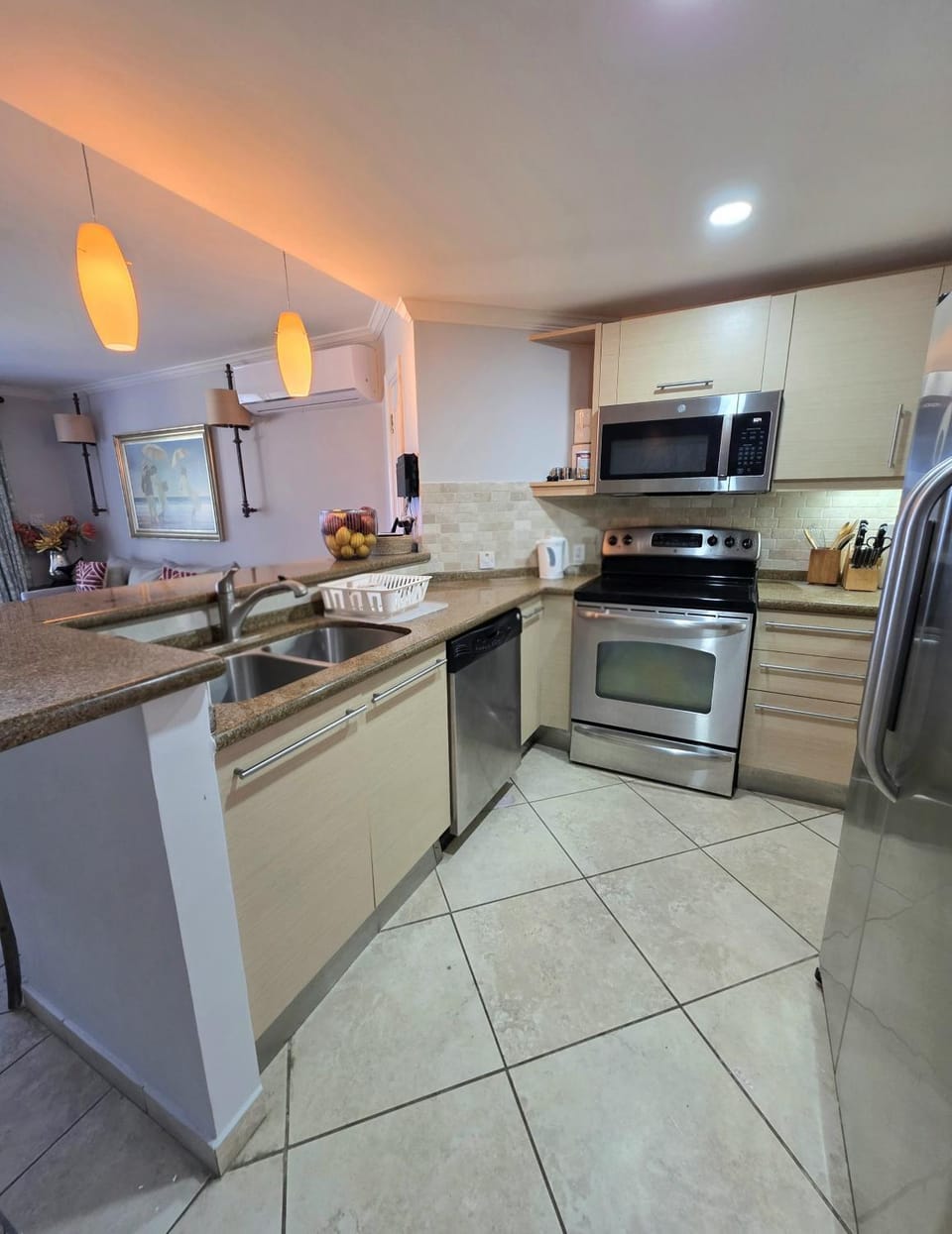 117 Sapphire Beach Condo Apartment in Oistins