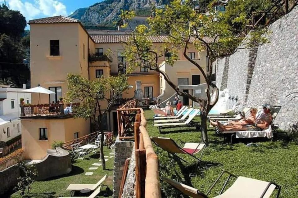 Le Volte with pool by Amalfivacation Apartment in Amalfi