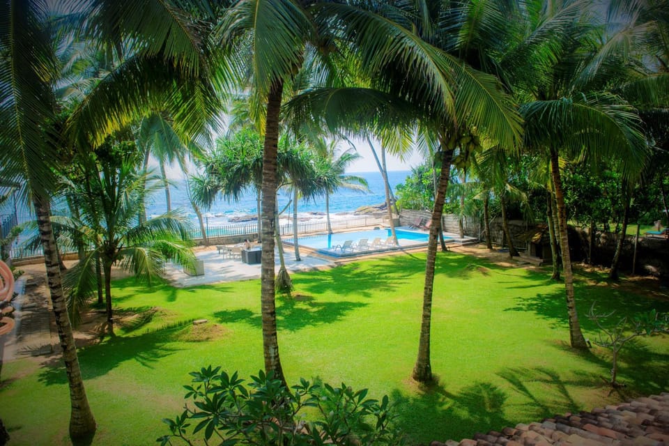 Garden view, Sea view