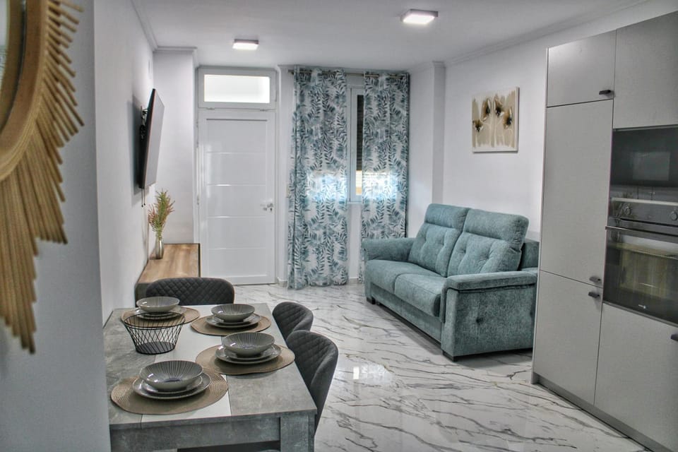 TV and multimedia, Living room, Dining area