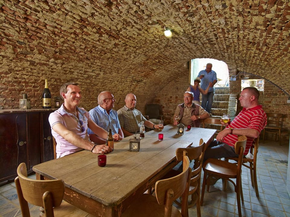 Game Room, Lounge or bar