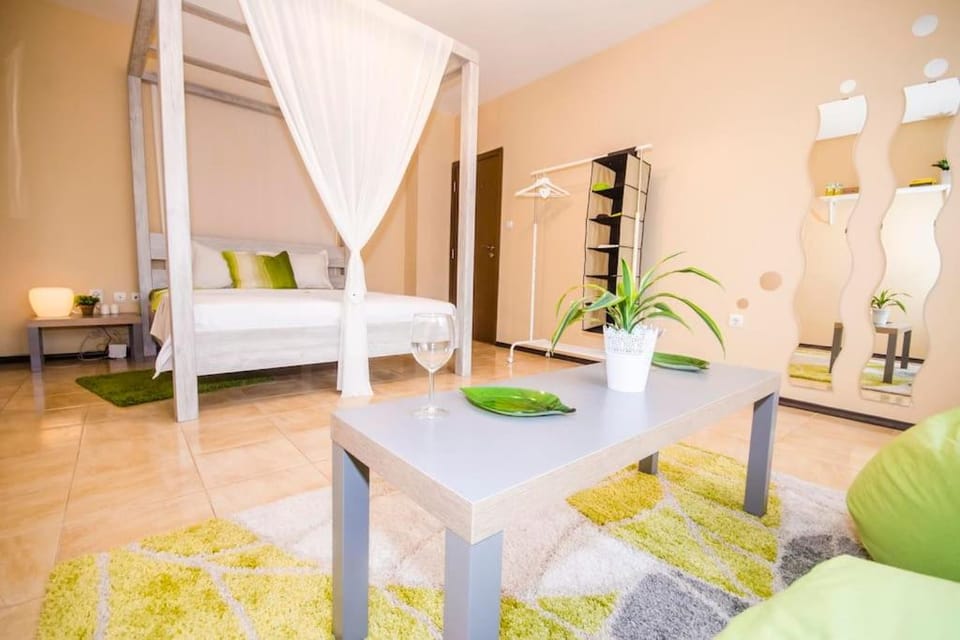 Bed, Living room, Bedroom