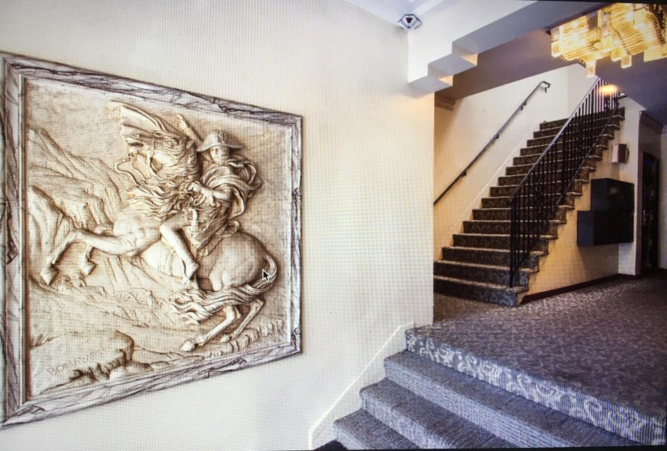 Luxury 2 Bedroom Suite Apartment in Koreatown Apartment in San Fernando Valley