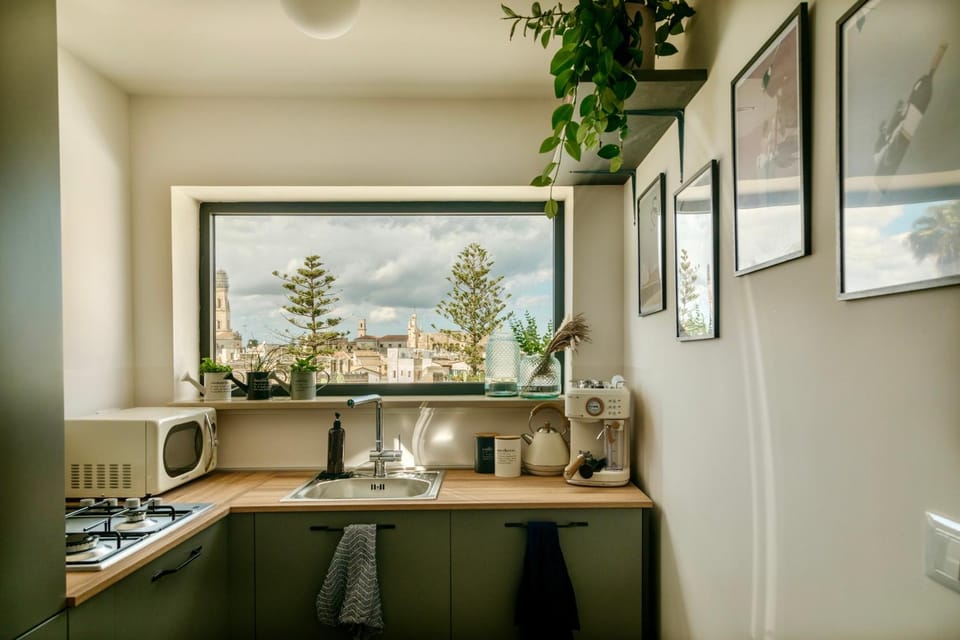 View (from property/room), City view, kitchen