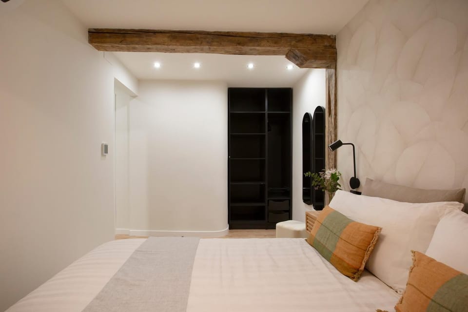 Renovated Apartment in Historic Bilbao Old Town Apartment in Bilbao