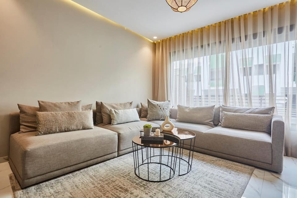 Chic and Cozy 1 Bedroom Oasis in the Heart of Casa Apartment in Casablanca