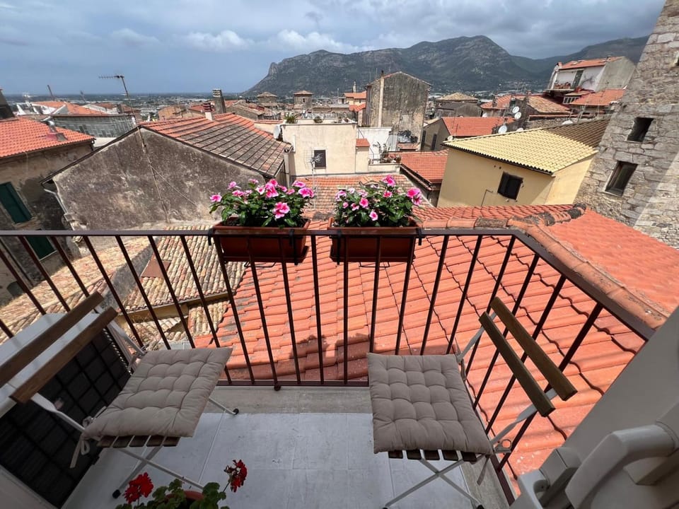 View (from property/room), Balcony/Terrace
