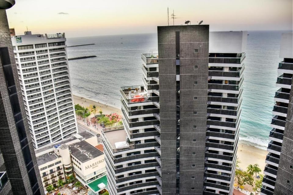 2201 - Vista mar lateral! Apto para 5 pessoas com ar e vaga Apartment in Fortaleza