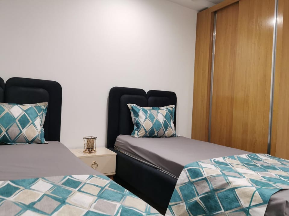 Bed, Bedroom, wardrobe