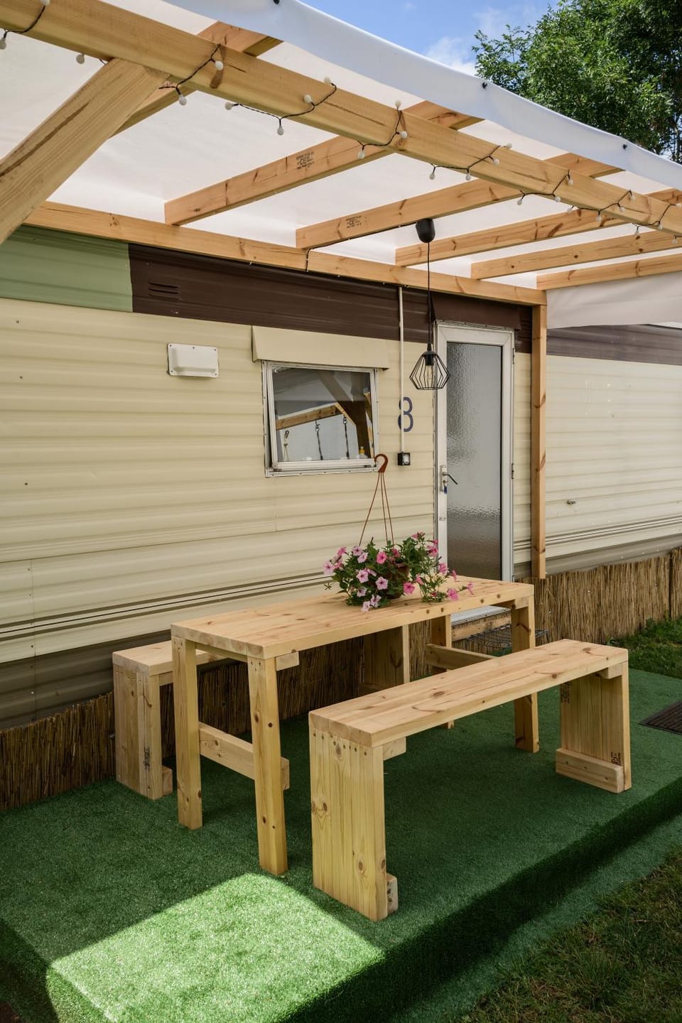 SummerCamp Rodzinne Domki Centrum Mielna 200m do Morza Campground/ 
RV Resort in West Pomeranian Voivodeship, Poland