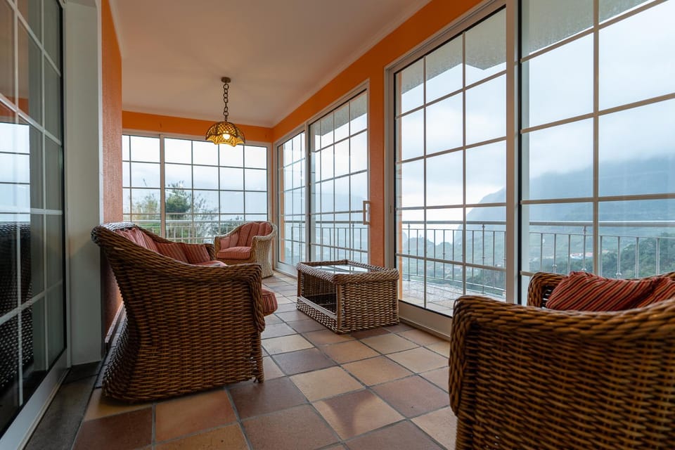 The Mountain View, By OP House in Madeira District