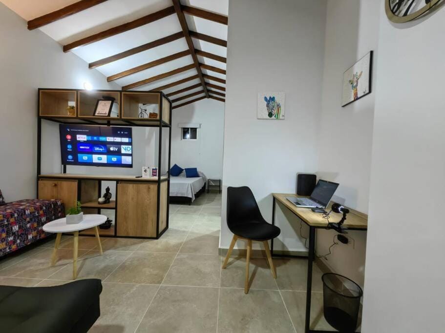 Communal lounge/ TV room, TV and multimedia, Living room, Seating area