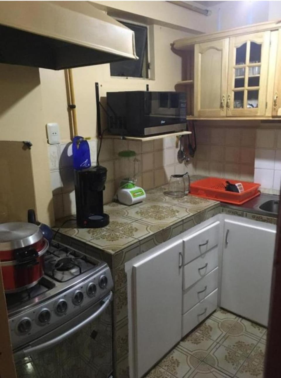 Coffee/tea facilities, dishwasher