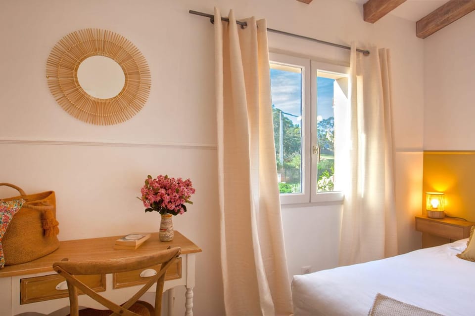 Beautiful Apartment "Hortensia" with large terrace for 4 to 6 people House in Calvi