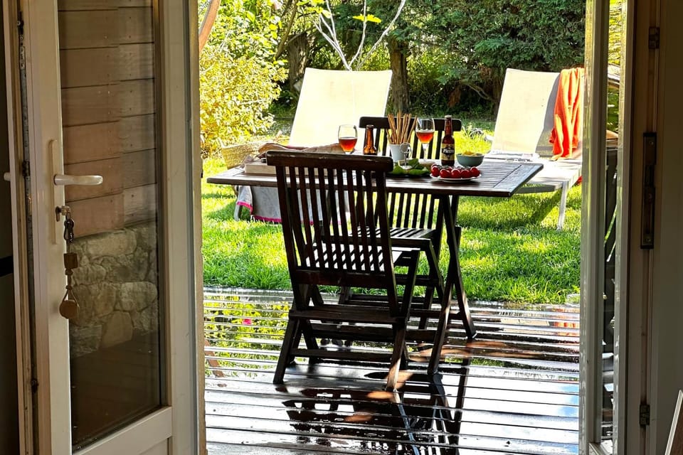Quiet mini-villa "Dracena" with its pretty garden - 2 people Apartment in Calvi