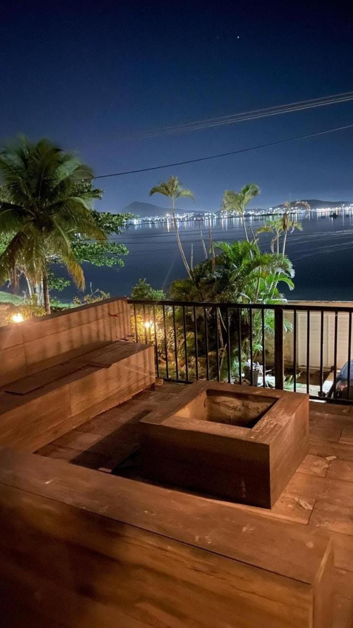 Porto dos Milagres Sunset Apartment in São Pedro da Aldeia