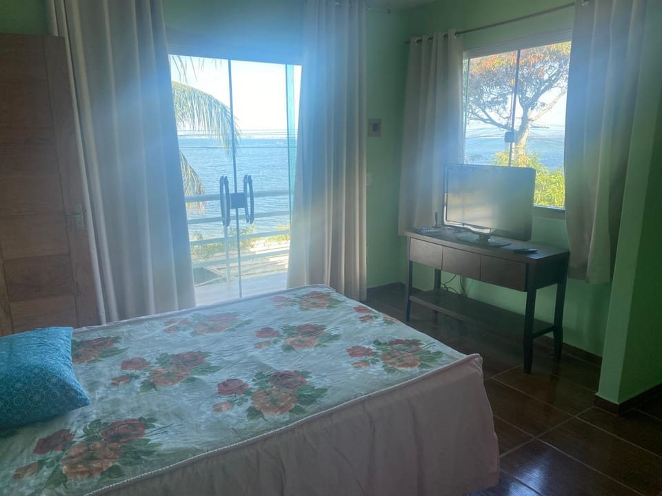 Porto dos Milagres Sunset Apartment in São Pedro da Aldeia