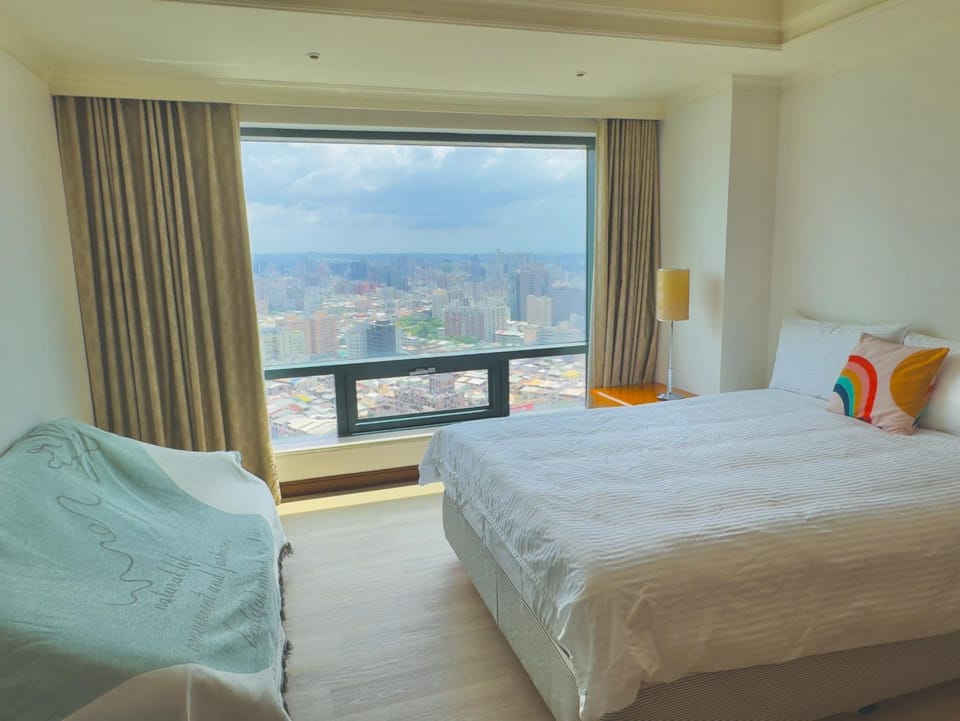 City view, City view
