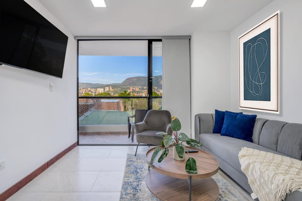Communal lounge/ TV room, Living room, Seating area