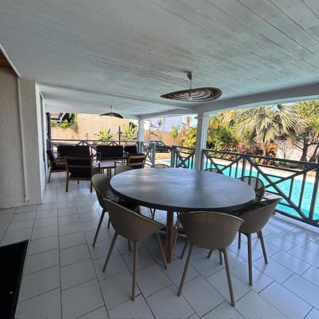 Grande villa familiale avec piscine entre mer et montagne Villa in Réunion