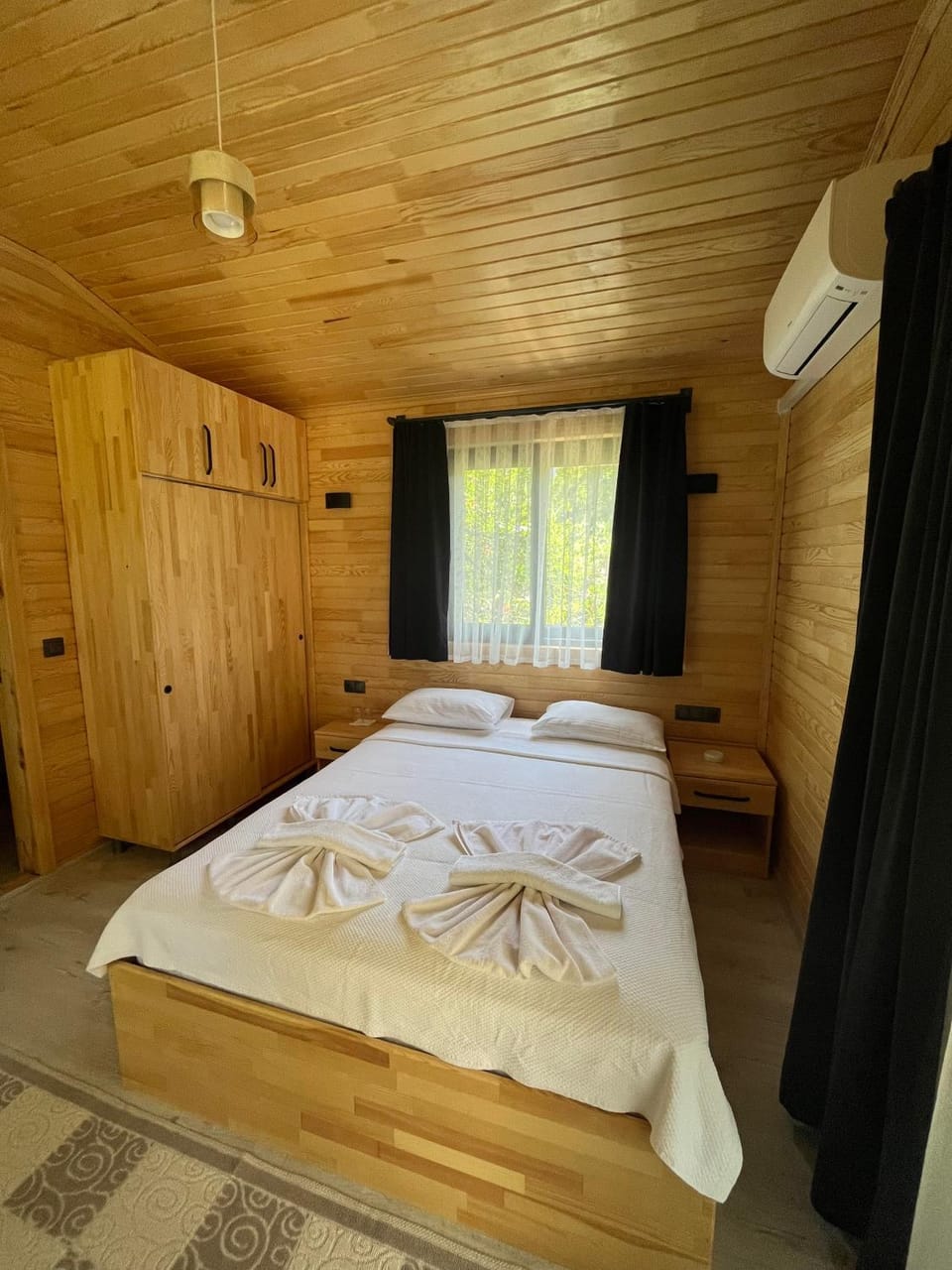 Bed, Bedroom, wardrobe