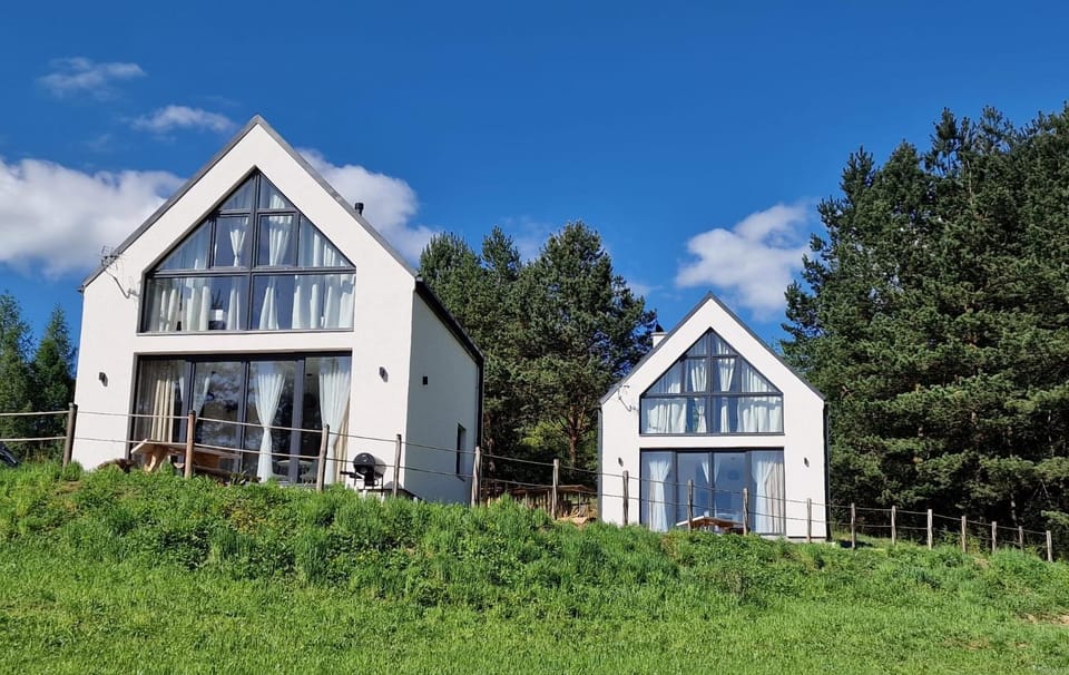 Property building, Spring, Day, Natural landscape, Garden