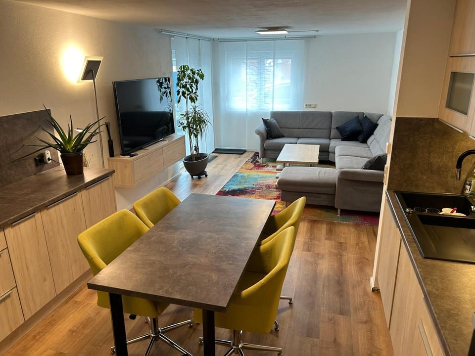 Kitchen or kitchenette, Living room, Dining area