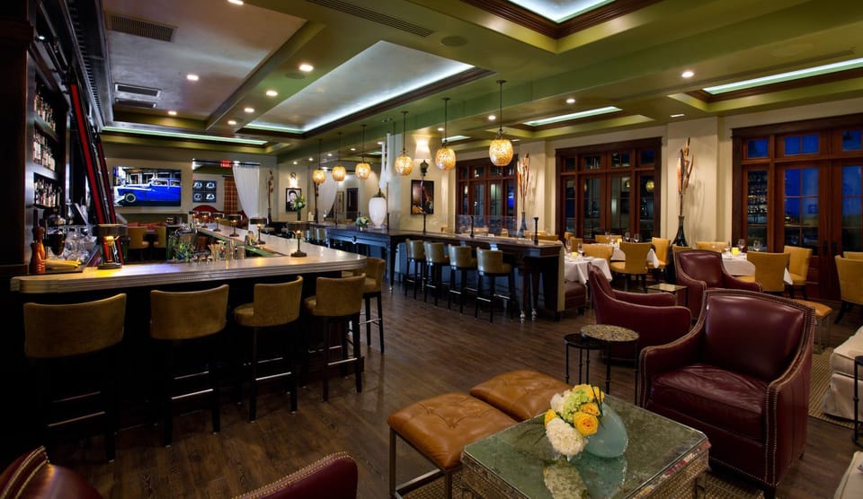 Lounge or bar, Alcoholic drinks