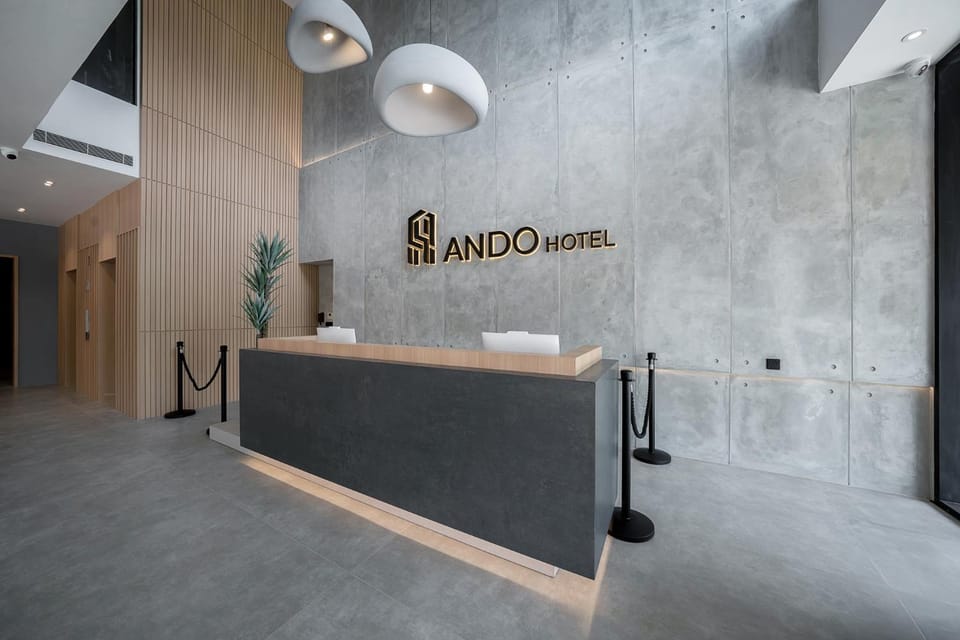 Lobby or reception, Text overlay