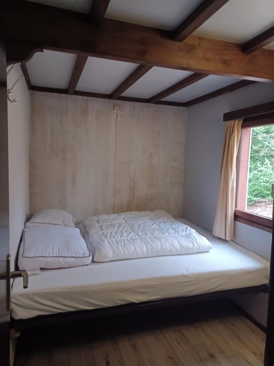 vogelzang House in Wallonia, Belgium