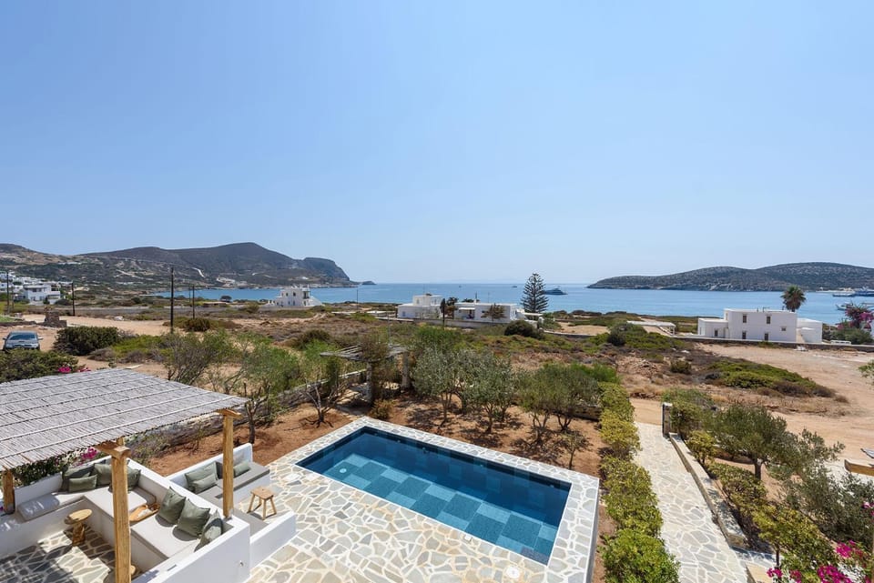 Sea view, Swimming pool