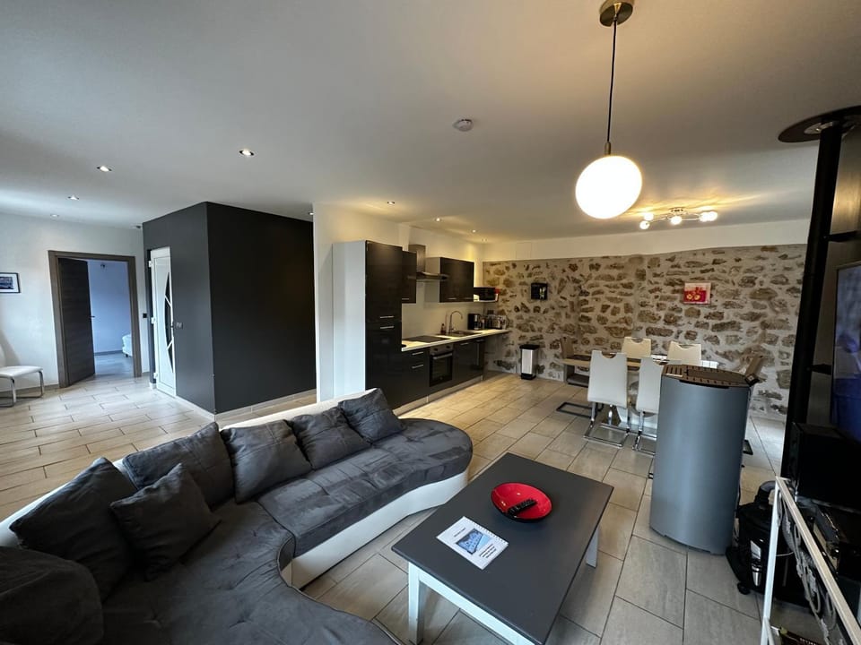 Ardèche maison 12 personnes House in Auvergne-Rhône-Alpes