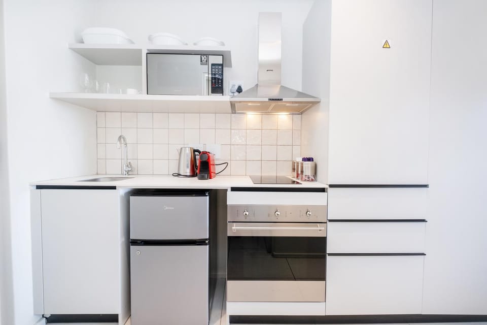 The Rose 706: 7th Floor Modern Studio Apartment Apartment in Cape Town