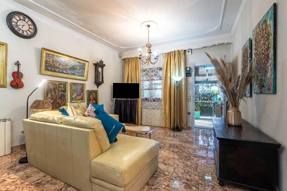 Property building, Living room