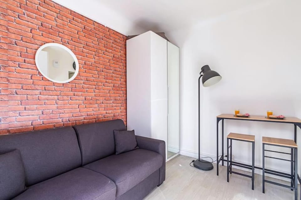 Living room, Seating area, Dining area, wardrobe