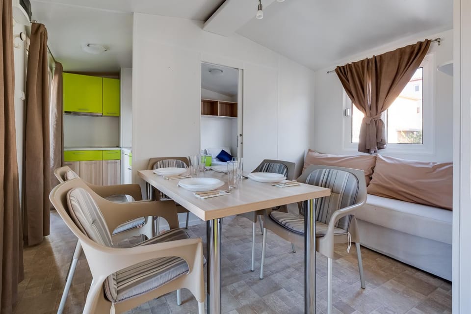 Mobilne kućice Mery Apartment in Šibenik-Knin County, Croatia